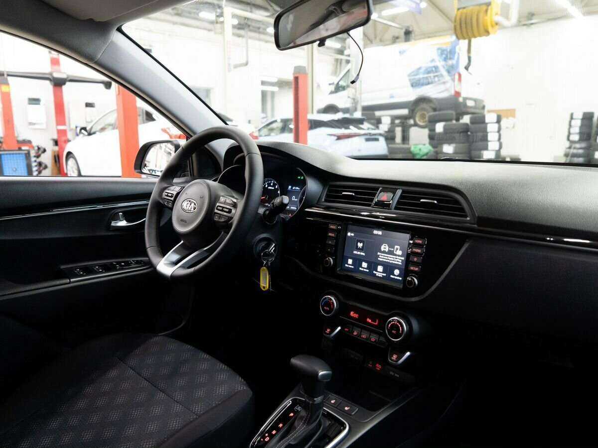 Купить Kia Rio, 2018, 64 500 км, фото №17