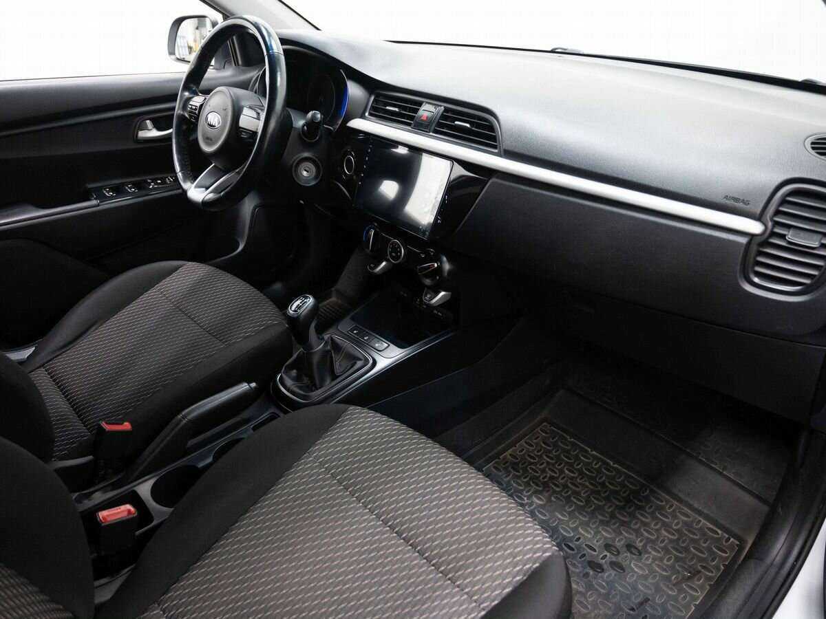 Купить Kia Rio, 2018, 139 000 км, фото №11