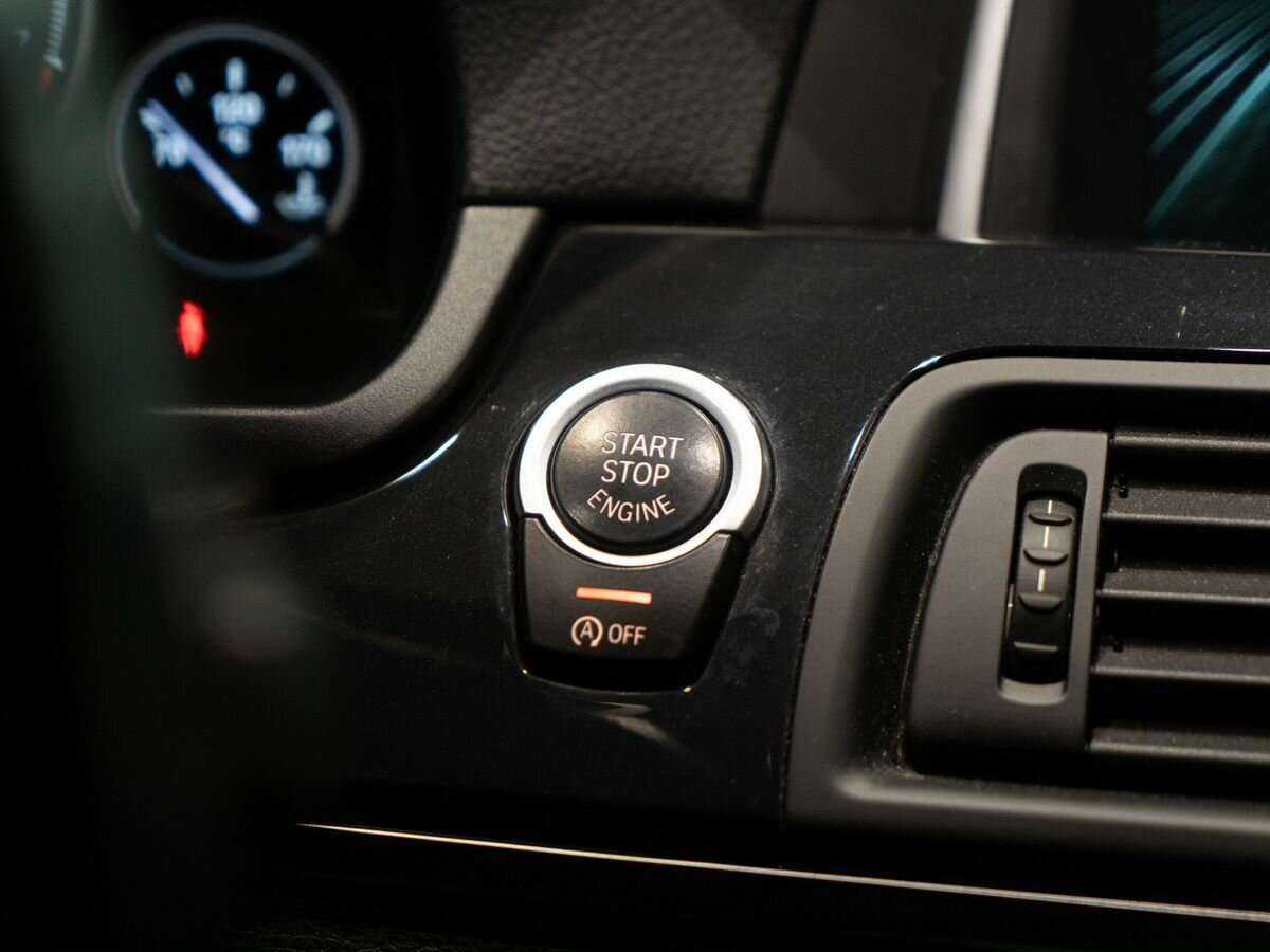 Купить BMW 5 серии 520i, 2016, 162 000 км, фото №11