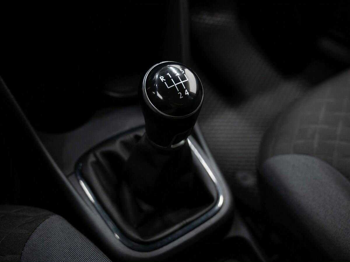 Купить Volkswagen Polo, 2018, 99 000 км, фото №23