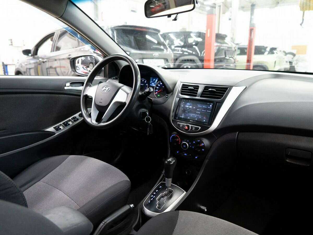 Купить Hyundai Solaris, 2013, 140 000 км, фото №14