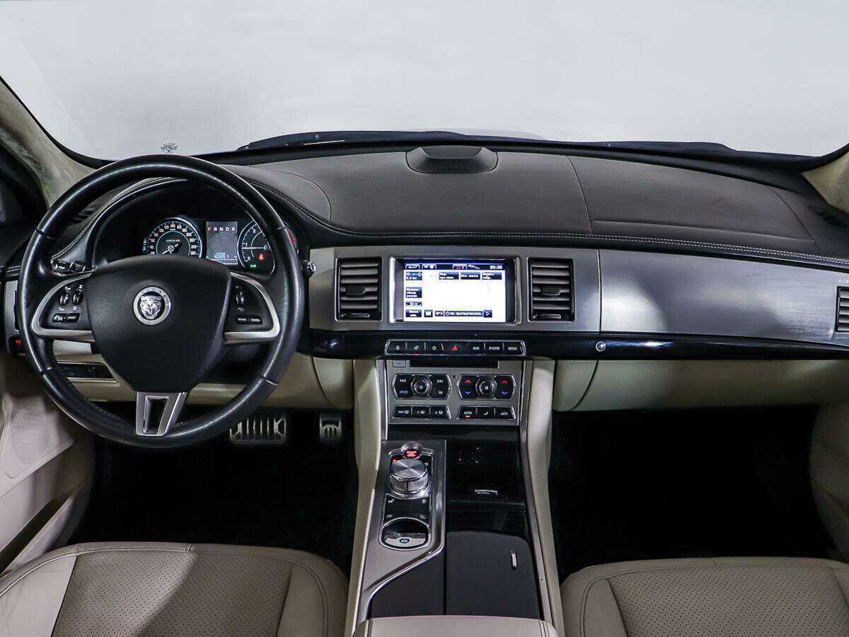 Купить Jaguar XF, 2012, 131 996 км, фото №11