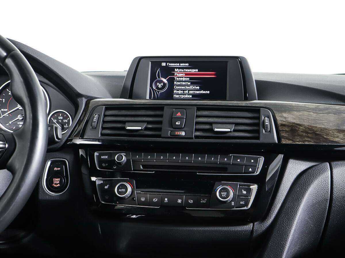 Купить BMW 3 серии 320i xDrive, 2016, 143 003 км, фото №12