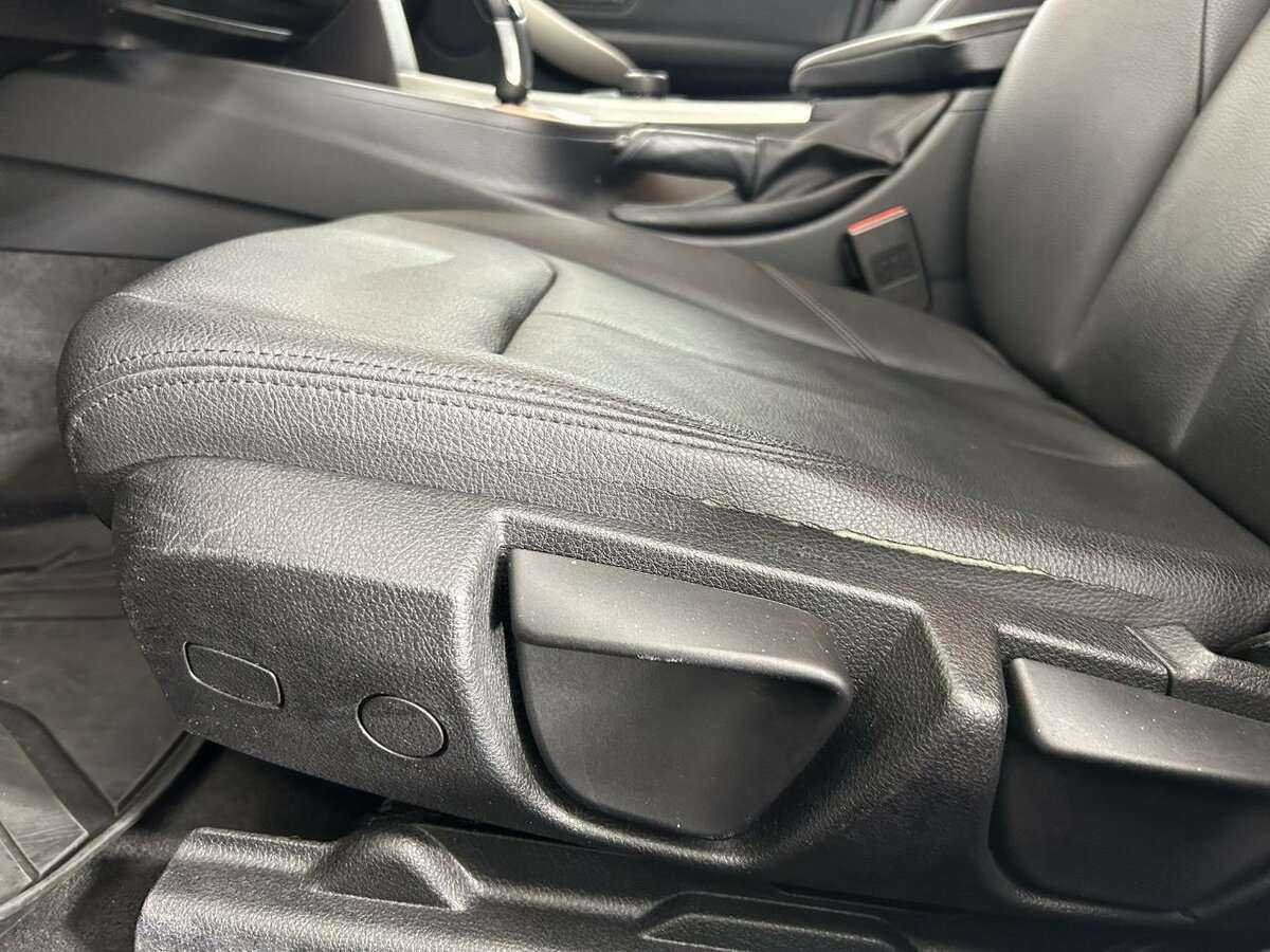 Купить BMW 3 серии 320i, 2014, 186 000 км, фото №10