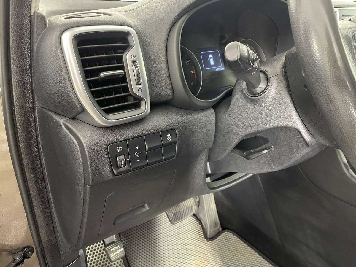 Купить Kia Sportage, 2018, 148 165 км, фото №9