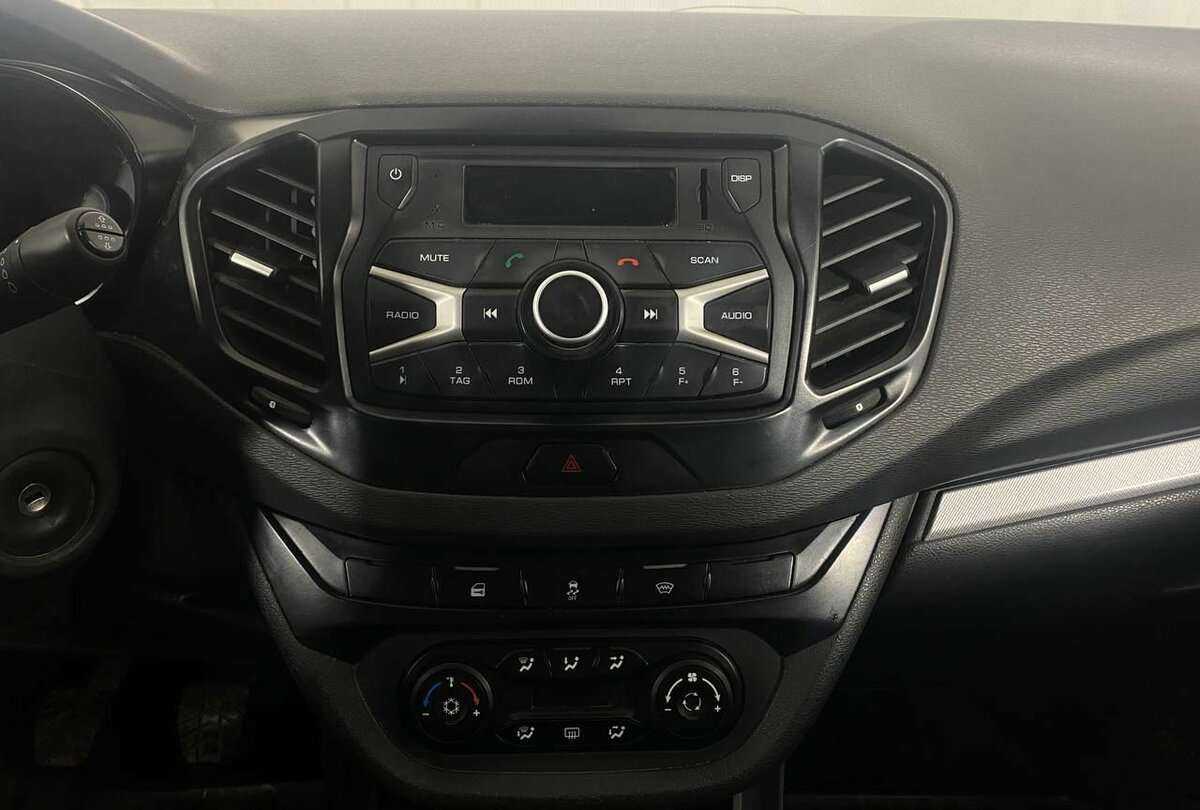 Купить Lada (ВАЗ) Vesta Cross, 2020, 120 001 км, фото №10