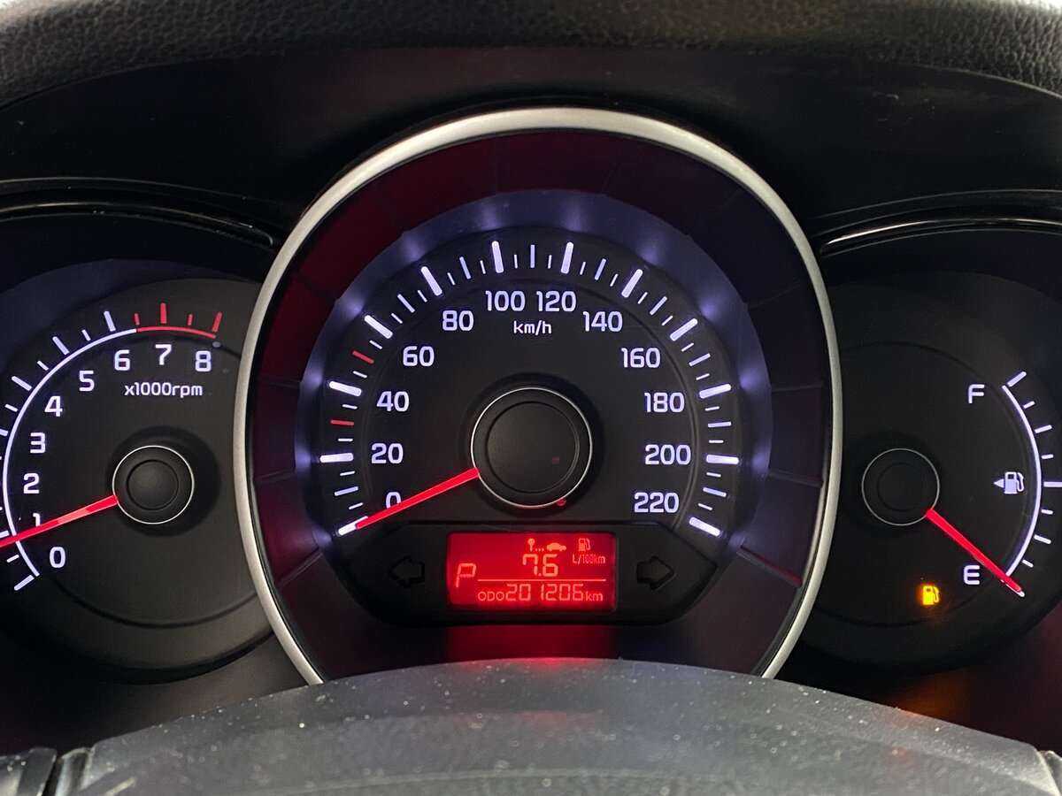 Купить Kia Rio, 2014, 201 000 км, фото №17