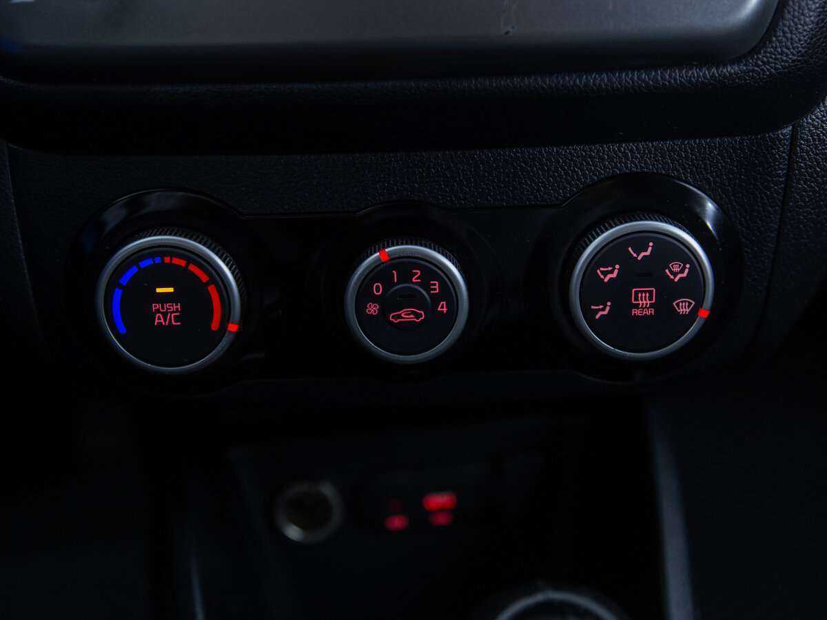 Купить Kia Rio, 2017, 100 987 км, фото №15