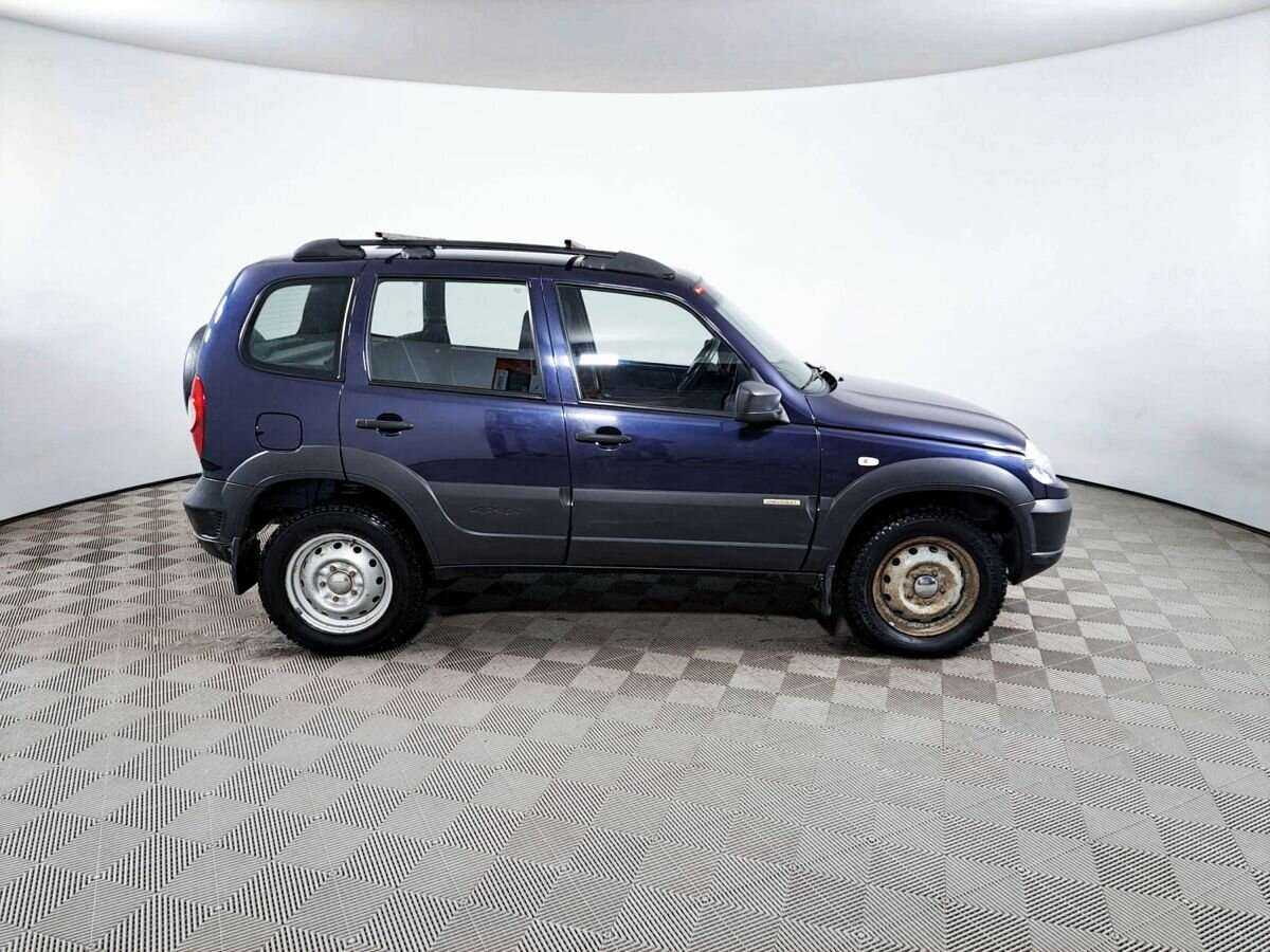 Купить Chevrolet Niva, 2017, 99 742 км, фото №4