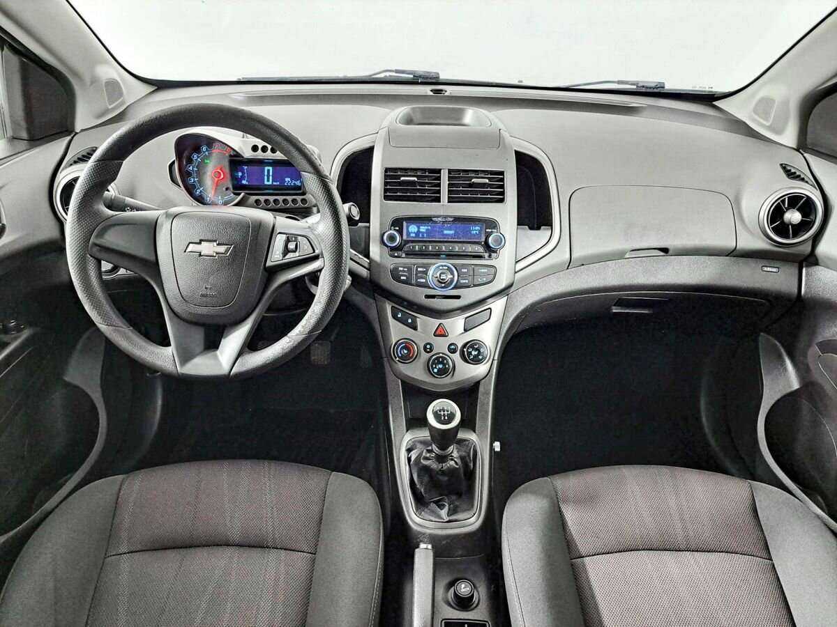 Купить Chevrolet Aveo, 2012, 222 466 км, фото №12