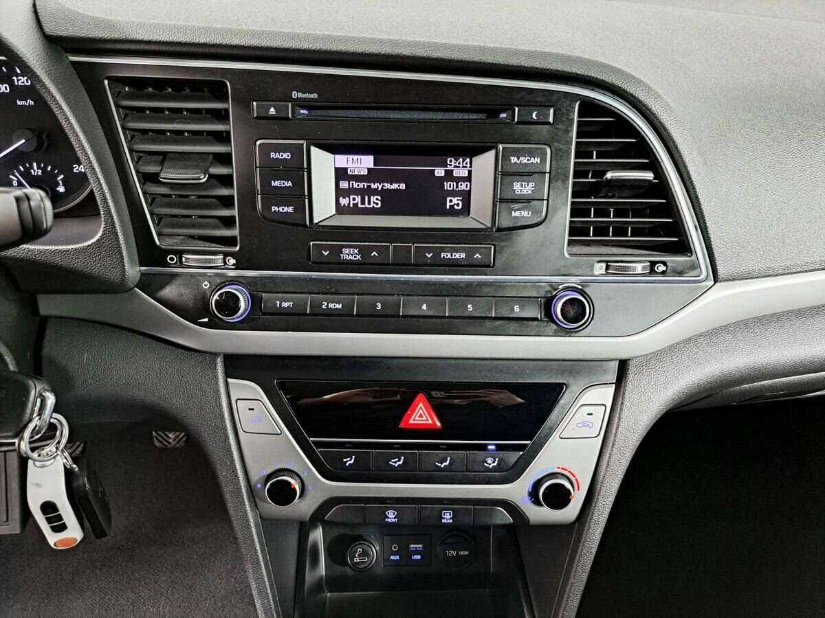 Купить Hyundai Elantra, 2018, 117 003 км, фото №15