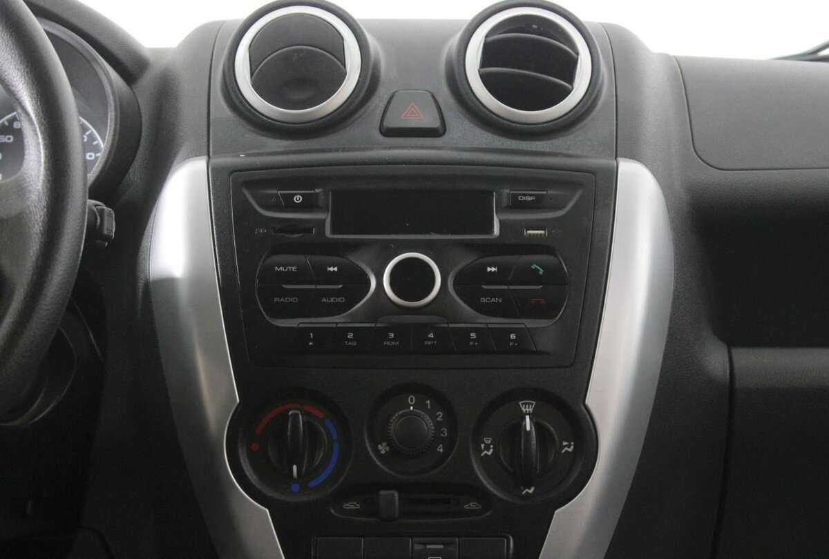 Купить Lada (ВАЗ) Granta, 2015, 66 032 км, фото №10