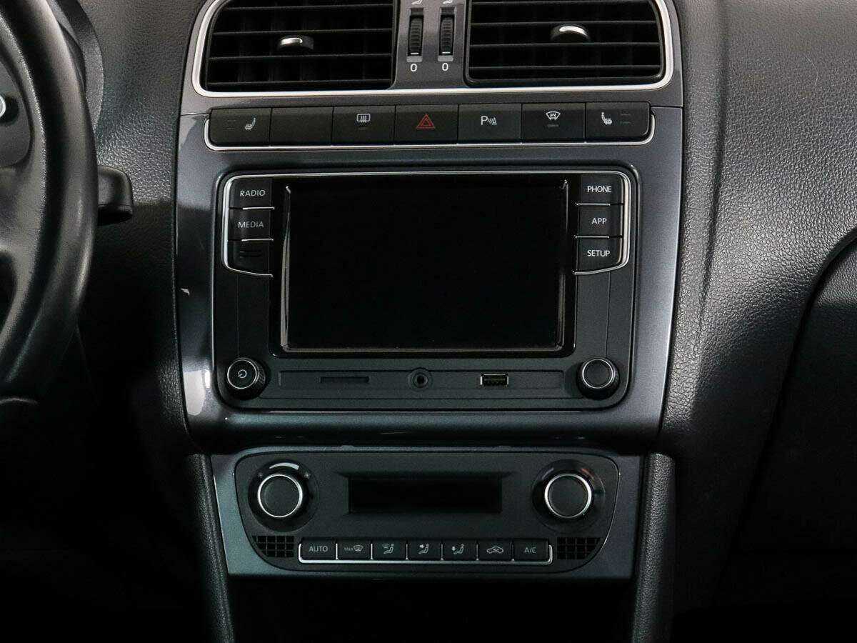 Купить Volkswagen Polo, 2020, 61 500 км, фото №11