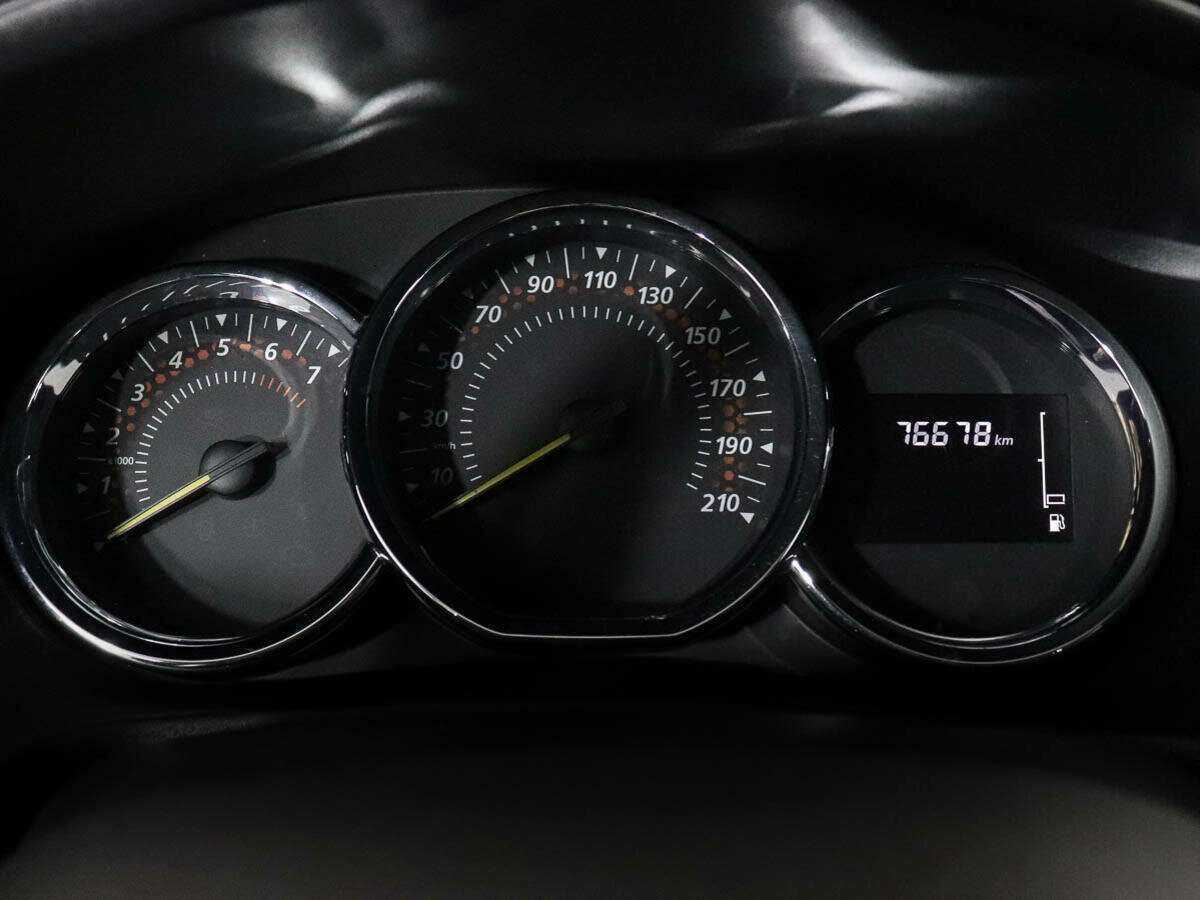 Купить Renault Sandero, 2020, 76 677 км, фото №9