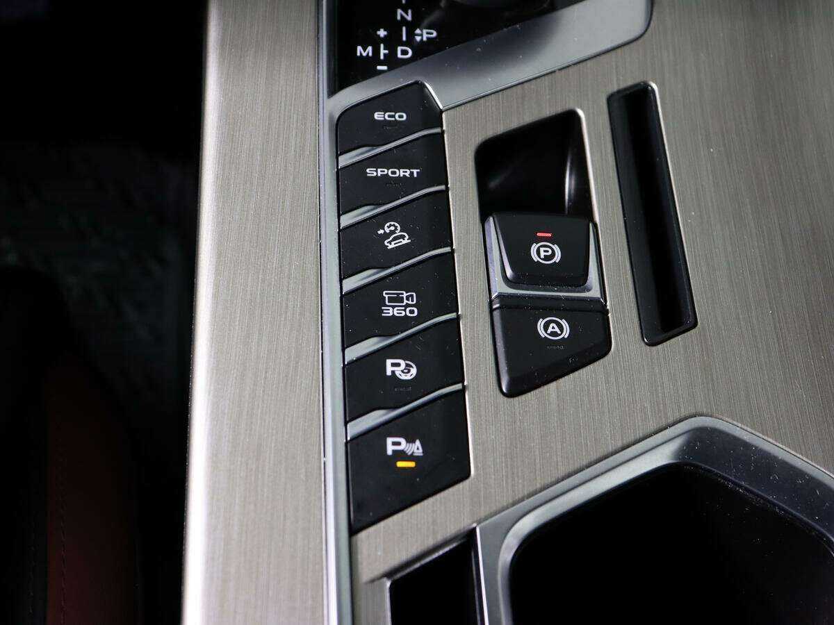 Купить Geely Coolray, 2023, 15 400 км, фото №22