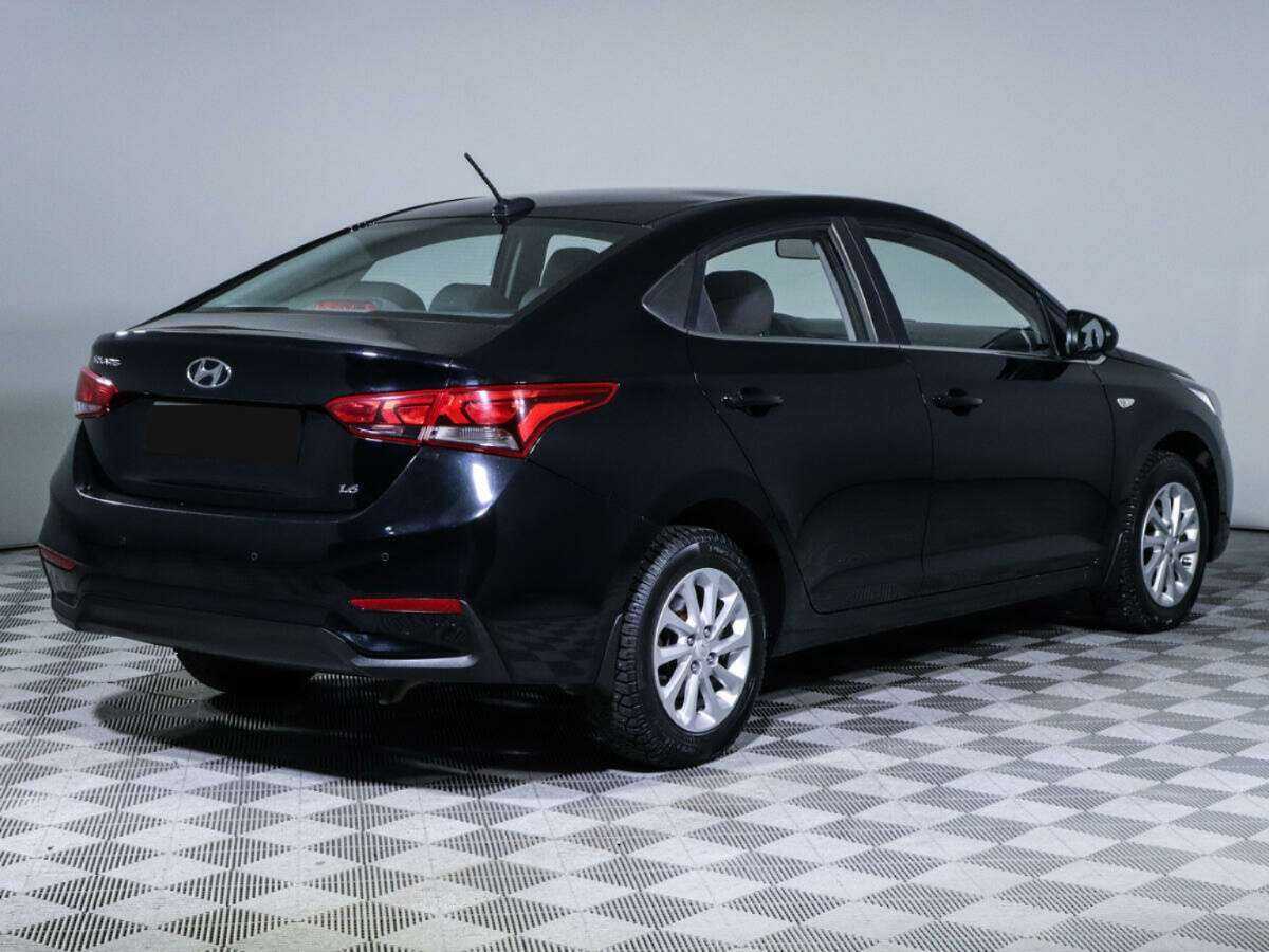 Купить Hyundai Solaris, 2018, 86 000 км, фото №4