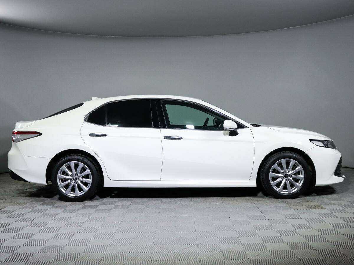Купить Toyota Camry, 2018, 76 150 км, фото №4