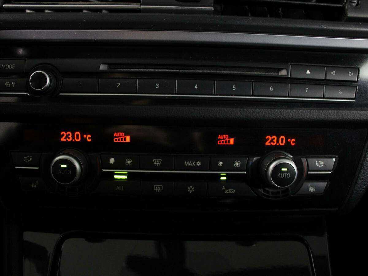 Купить BMW 5 серии 528i xDrive, 2012, 237 085 км, фото №20