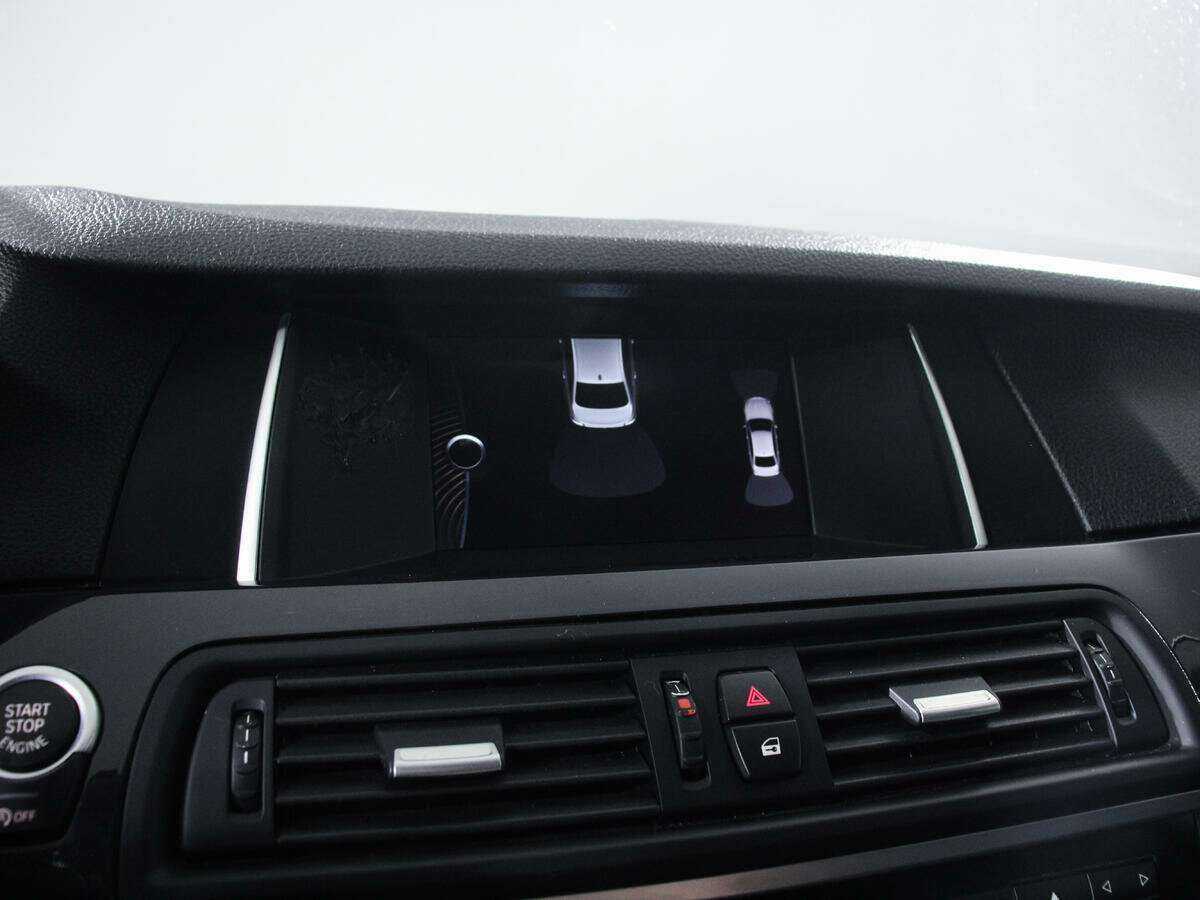 Купить BMW 5 серии 528i xDrive, 2013, 235 185 км, фото №11