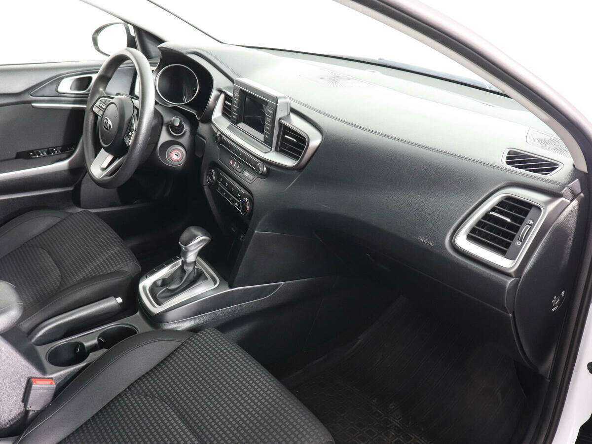 Купить Kia Ceed, 2019, 81 030 км, фото №10
