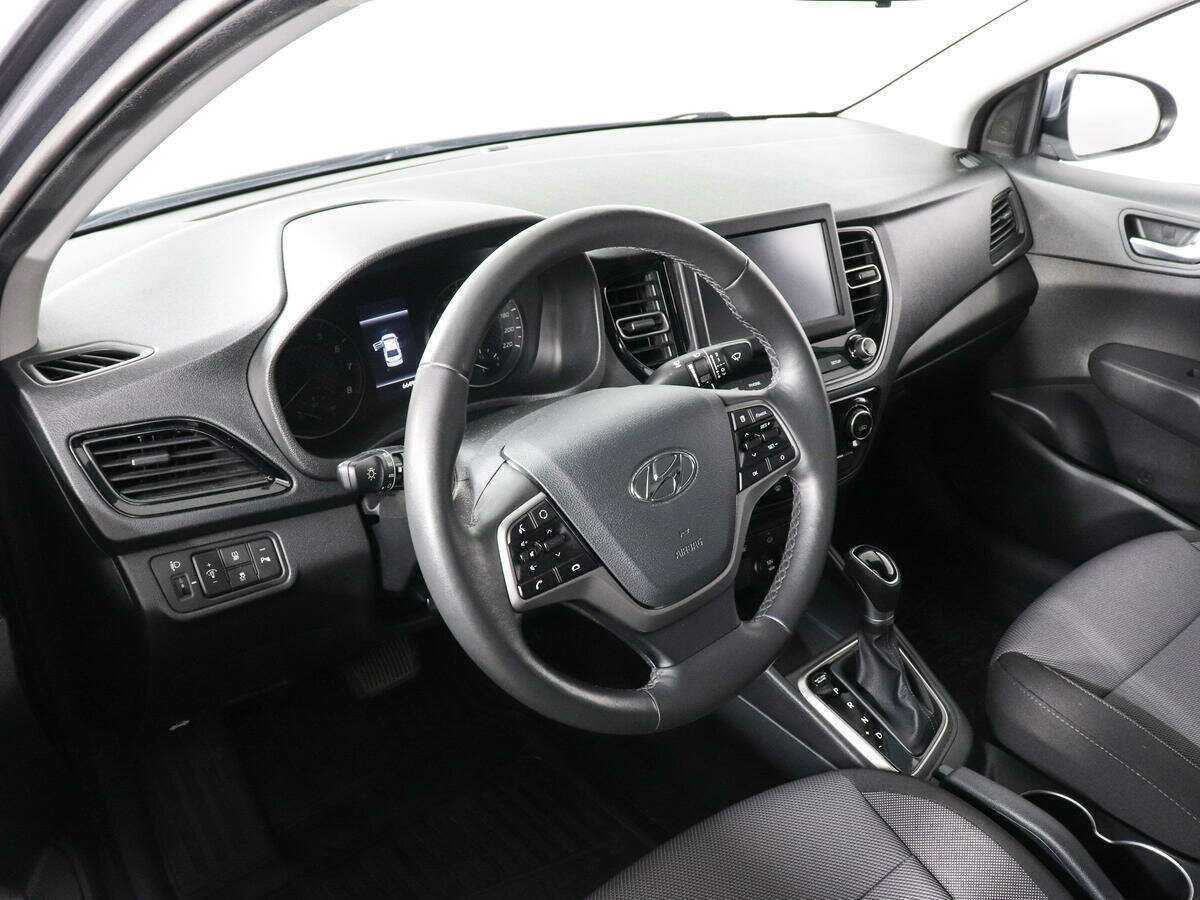 Купить Hyundai Solaris, 2020, 66 459 км, фото №5