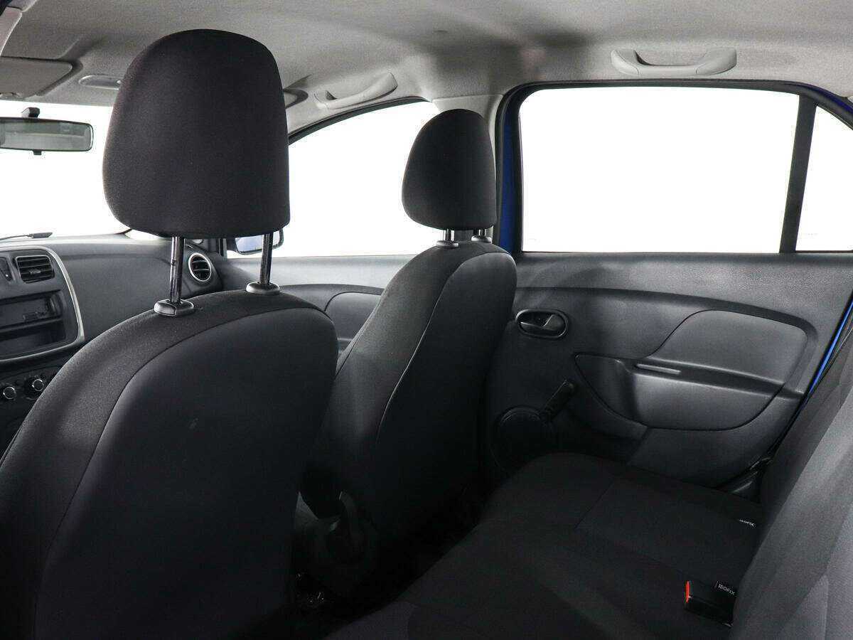 Купить Renault Logan, 2017, 70 386 км, фото №12