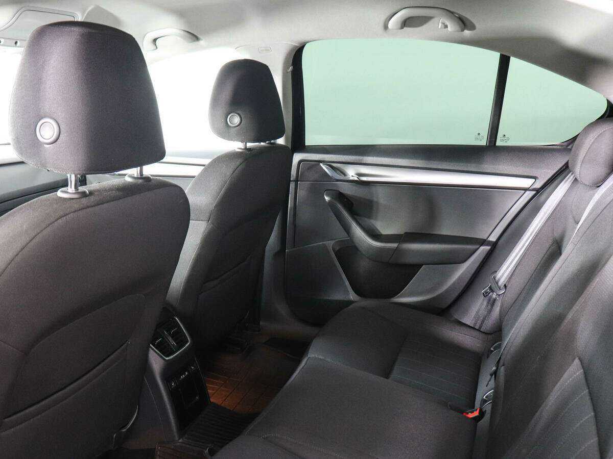 Купить Skoda Octavia, 2018, 124 000 км, фото №11