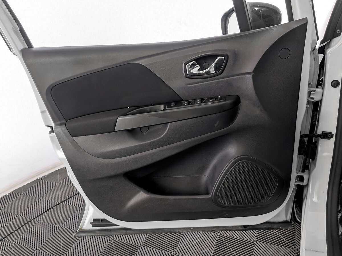 Купить Renault Kaptur, 2019, 84 502 км, фото №16