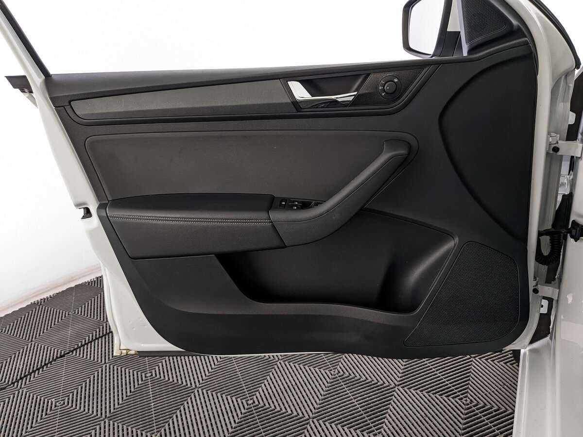 Купить Skoda Rapid, 2020, 52 760 км, фото №17