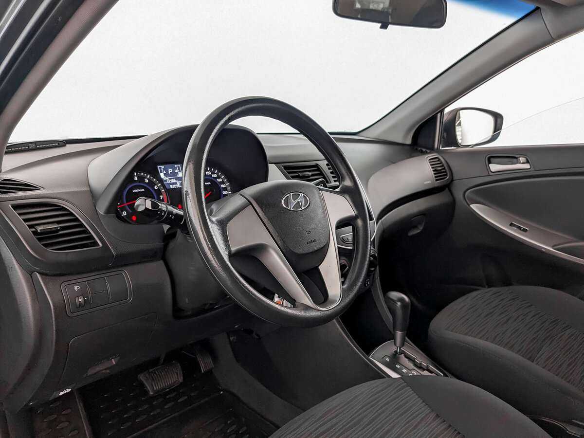 Купить Hyundai Solaris, 2014, 92 093 км, фото №14
