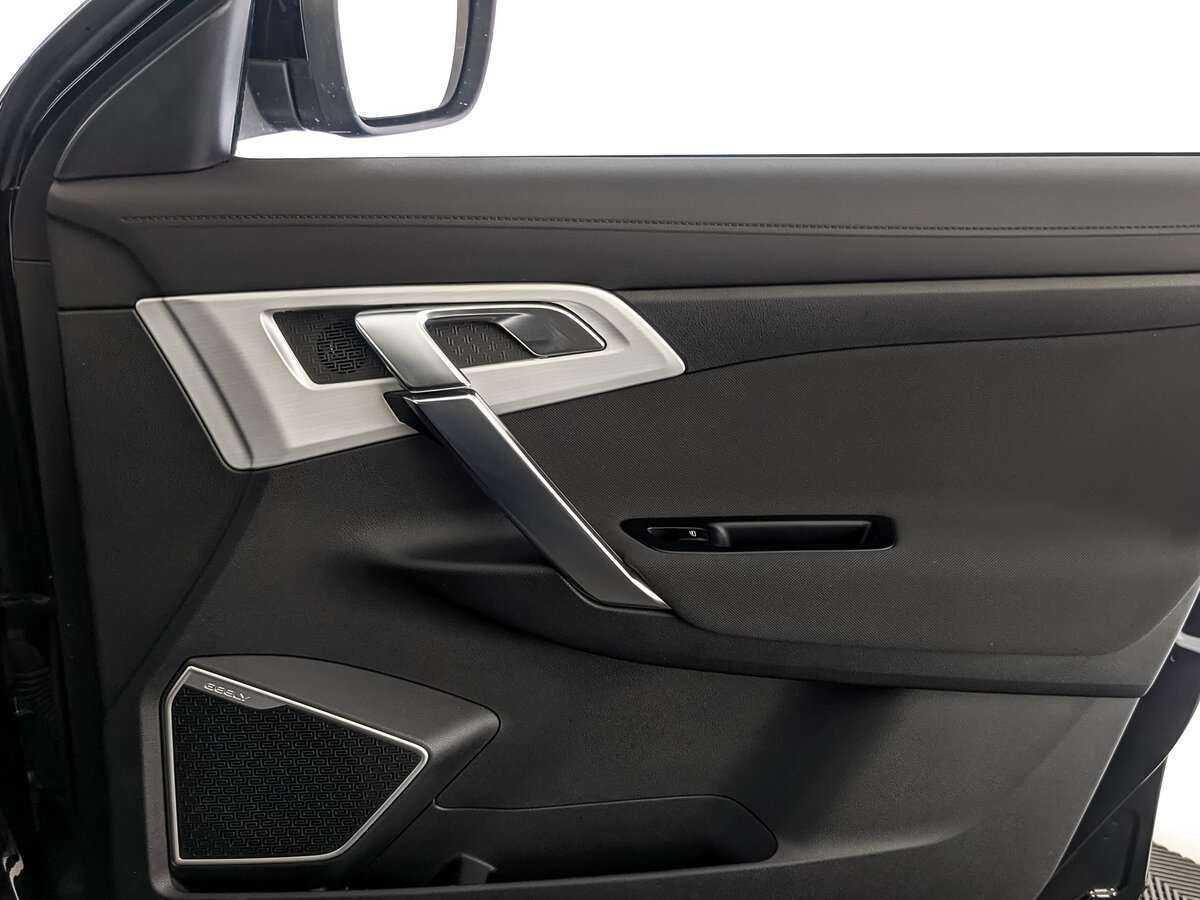 Купить Geely Atlas, 2018, 66 244 км, фото №21