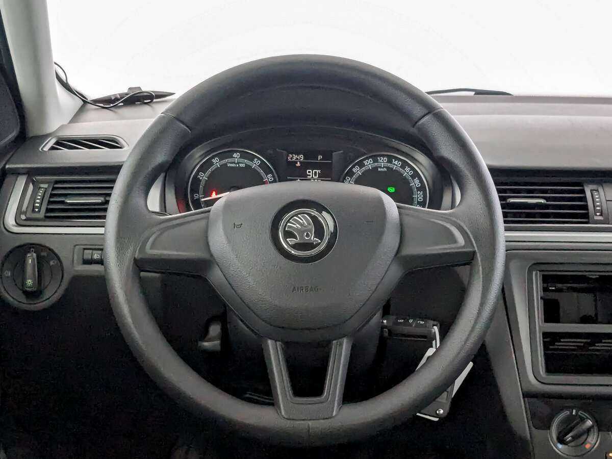 Купить Skoda Rapid, 2019, 92 650 км, фото №17