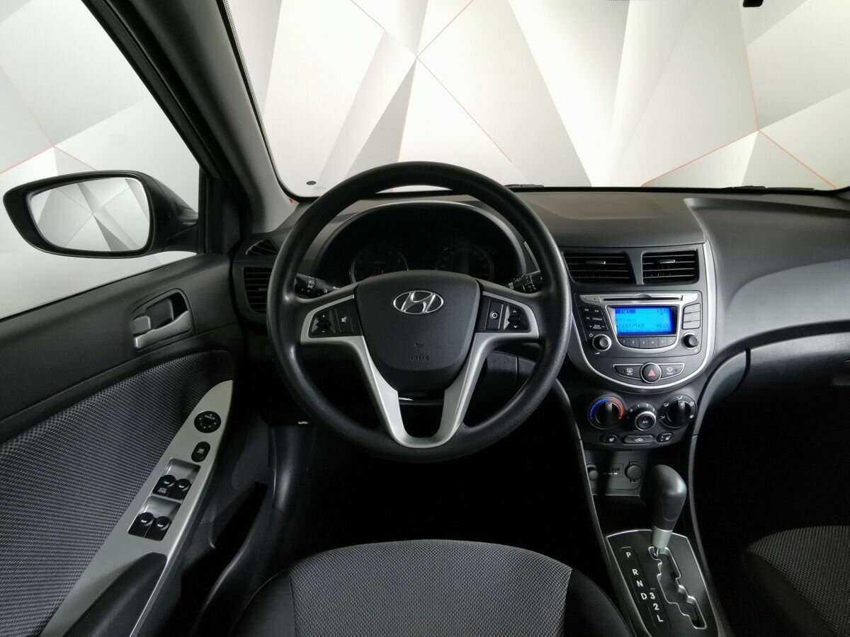 Купить Hyundai Solaris, 2014, 51 765 км, фото №16