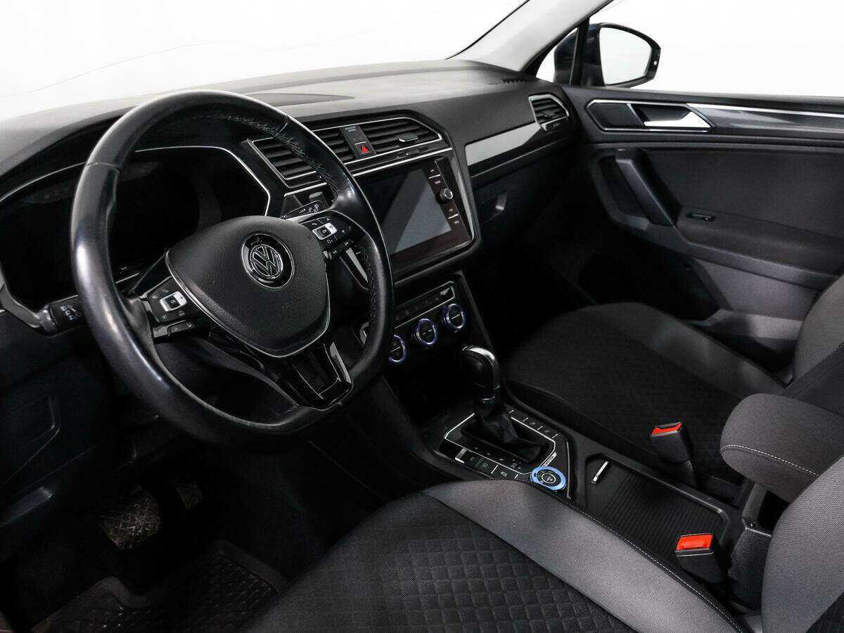 Купить Volkswagen Tiguan, 2017, 127 000 км, фото №7