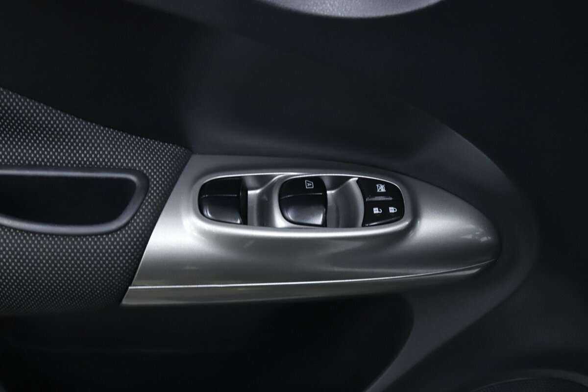 Купить Nissan Juke, 2014, 87 500 км, фото №10