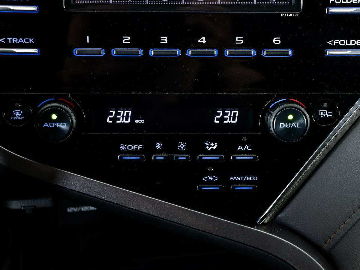 Купить Toyota Camry, 2019, 99 578 км, фото №13