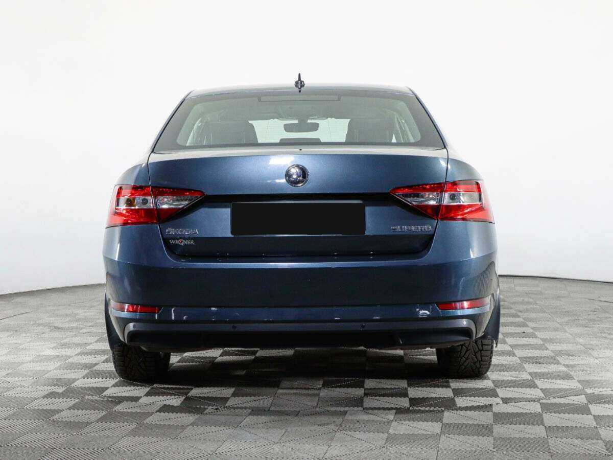 Купить Skoda Superb, 2018, 140 995 км, фото №5