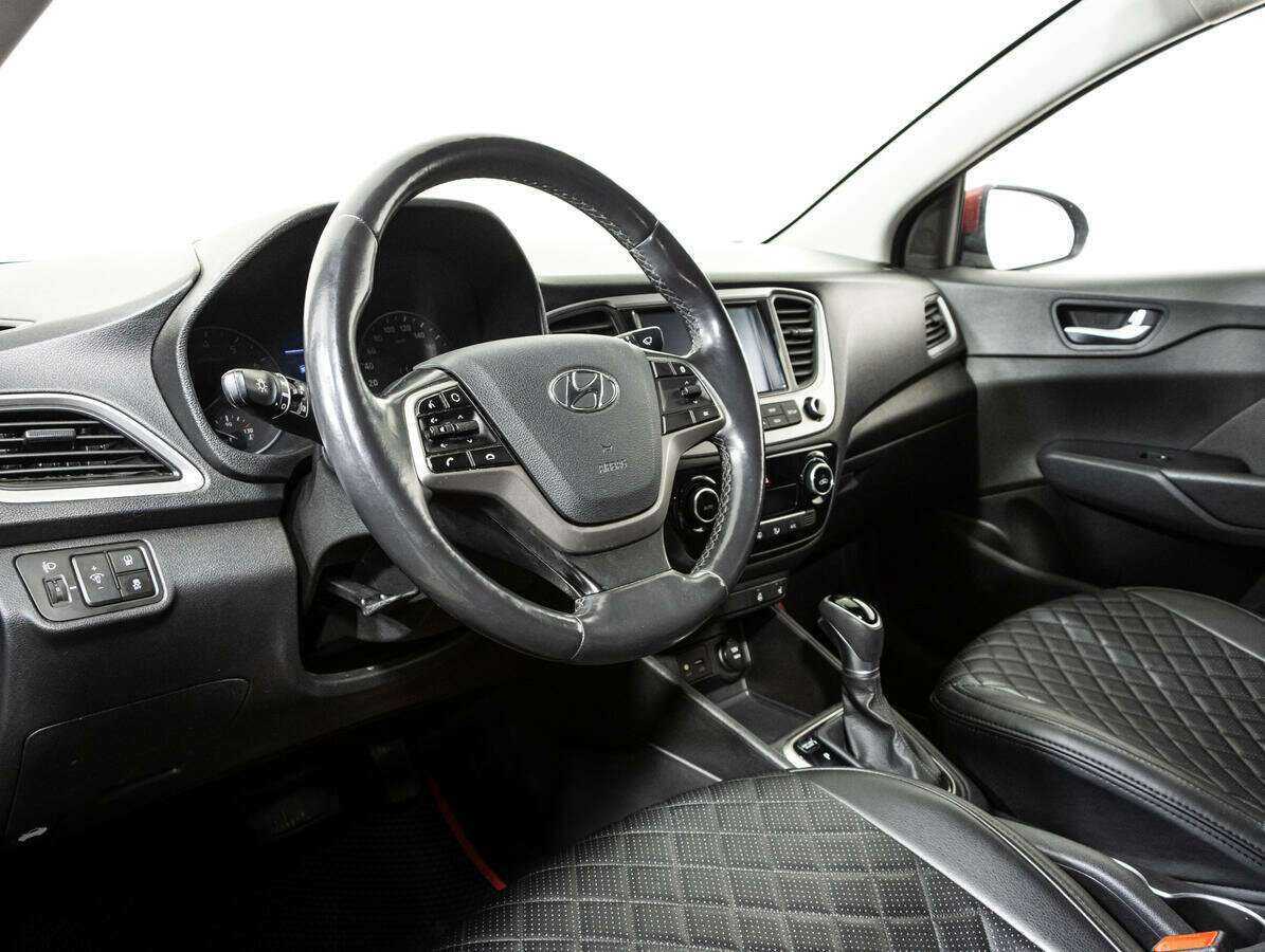 Купить Hyundai Solaris, 2018, 102 913 км, фото №11