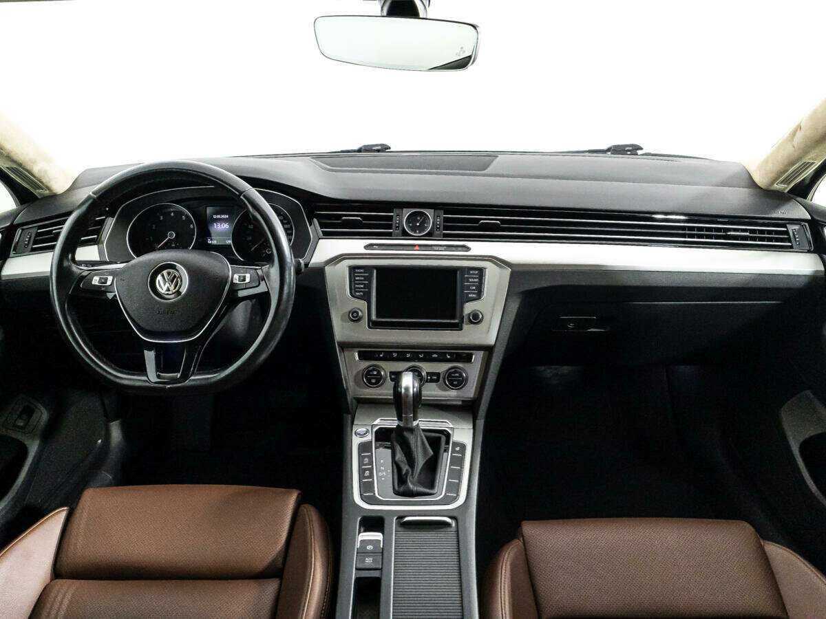 Купить Volkswagen Passat, 2017, 68 113 км, фото №13