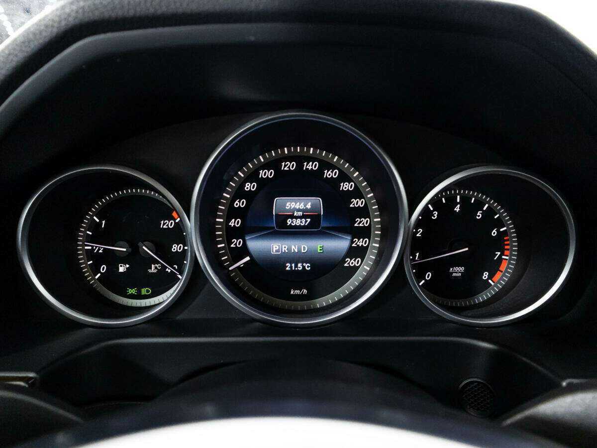 Купить Mercedes-Benz E-Класс 200, 2015, 93 792 км, фото №12