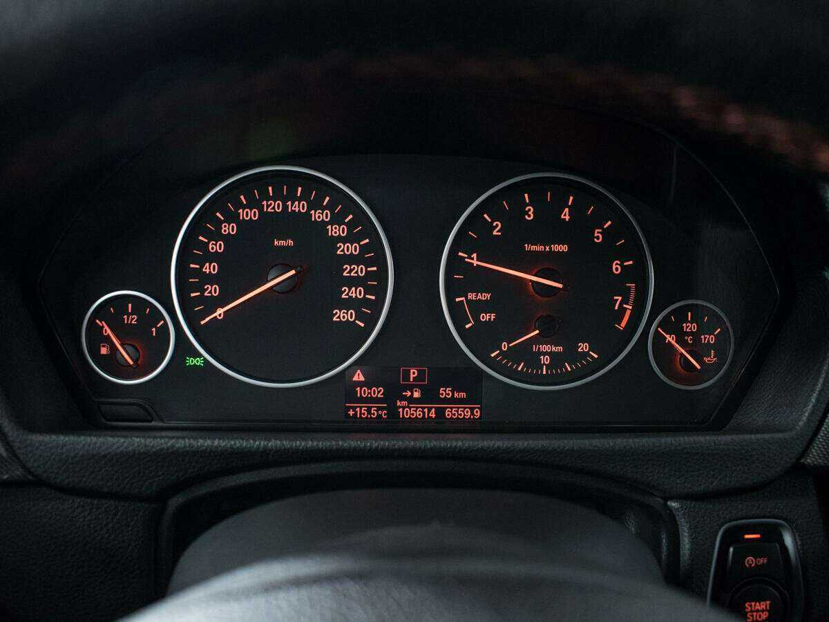 Купить BMW 3 серии 318i, 2017, 105 596 км, фото №11