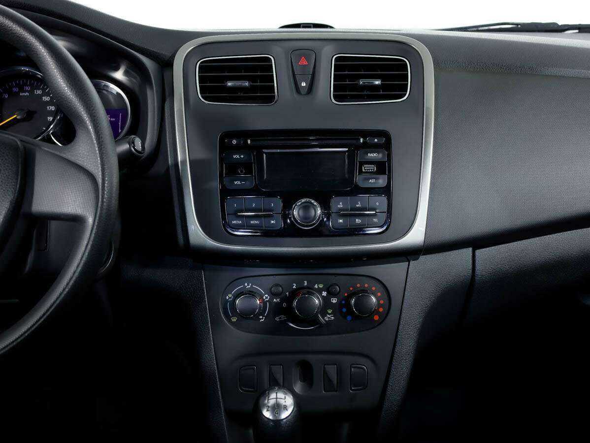 Купить Renault Logan, 2014, 337 775 км, фото №12