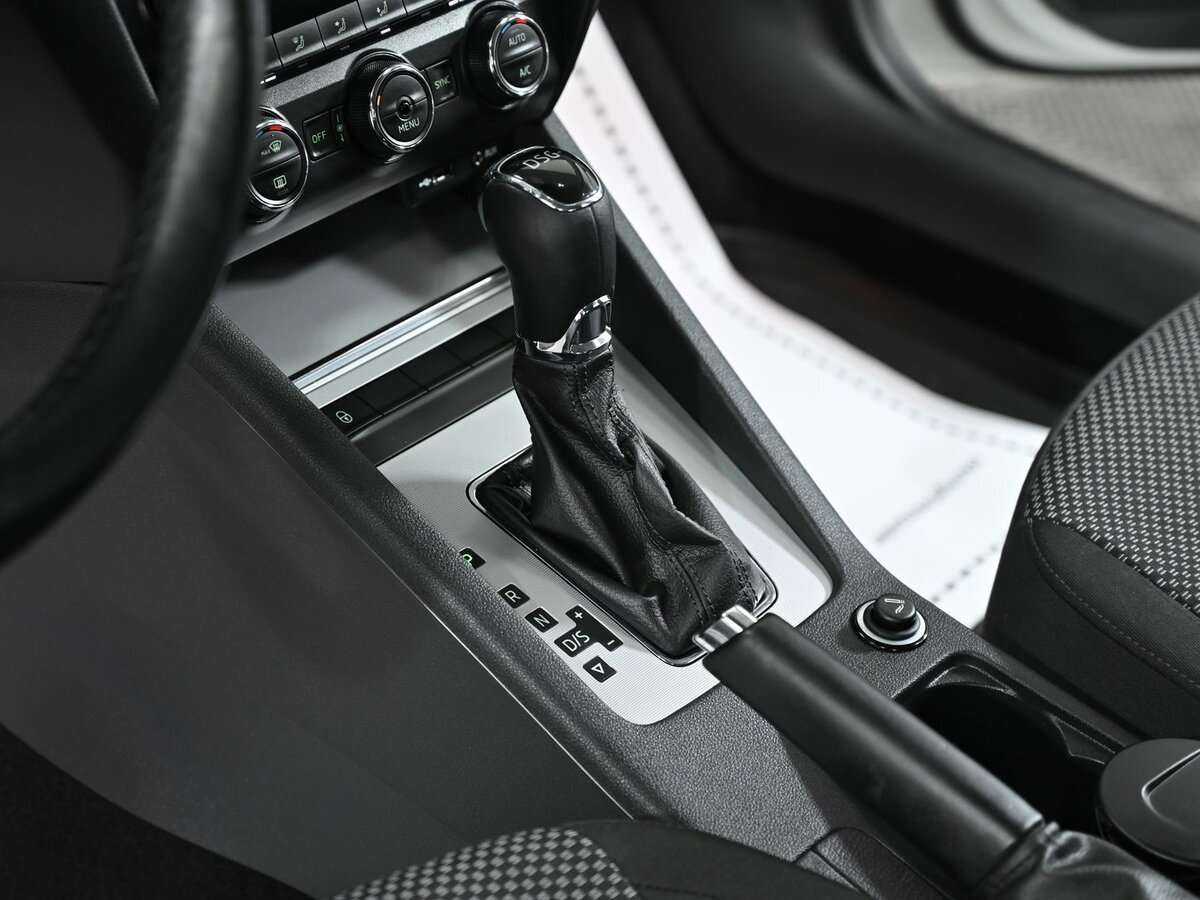 Купить Skoda Octavia, 2016, 140 000 км, фото №10
