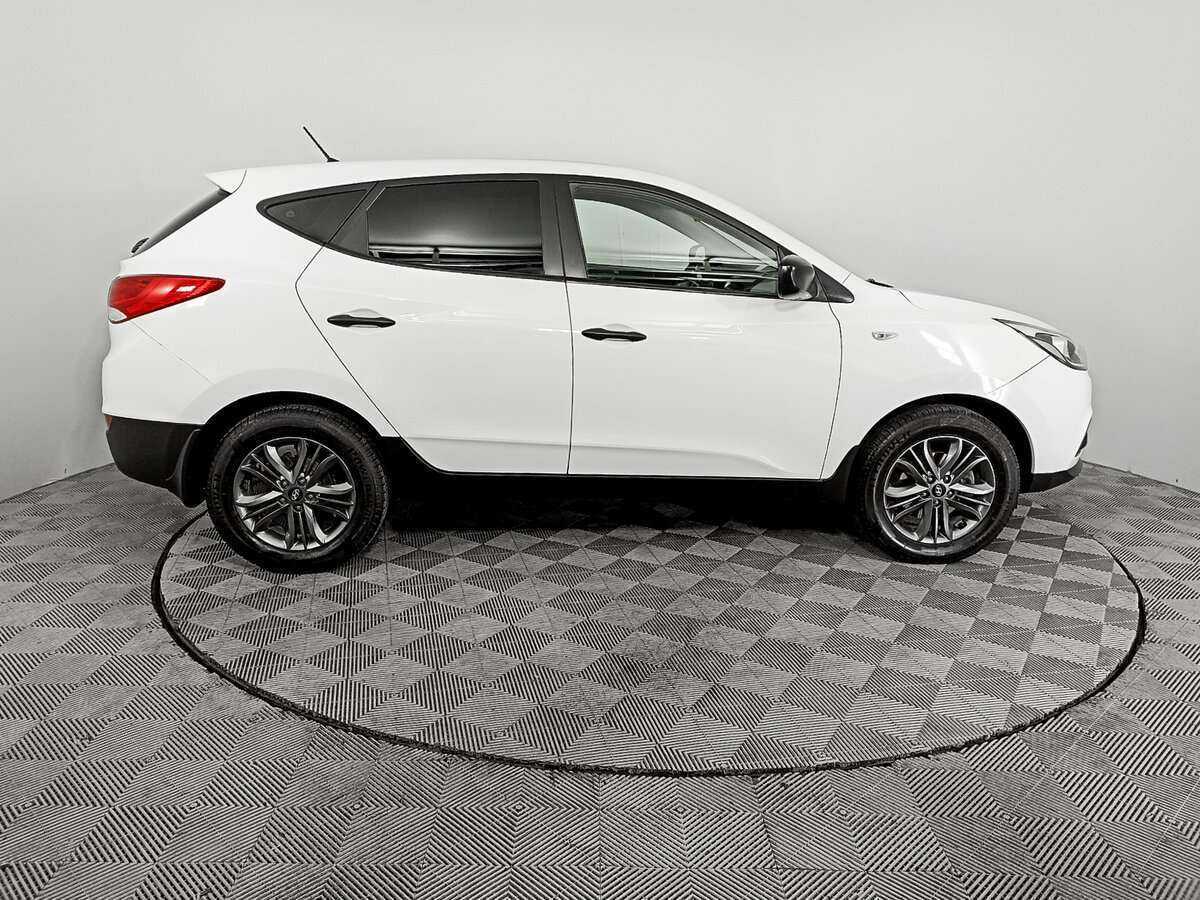 Купить Hyundai ix35, 2014, 172 801 км, фото №4