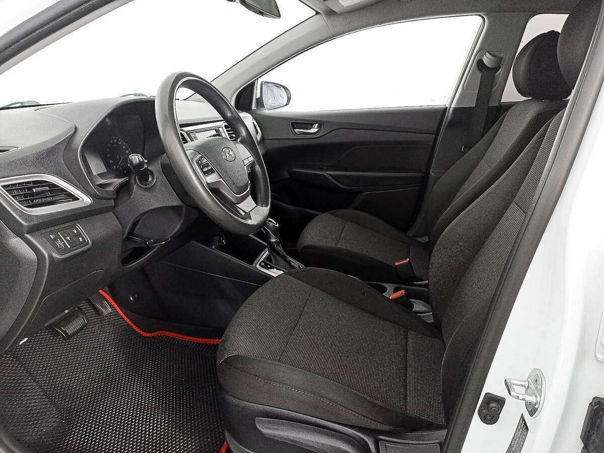 Купить Hyundai Solaris, 2019, 139 221 км, фото №14