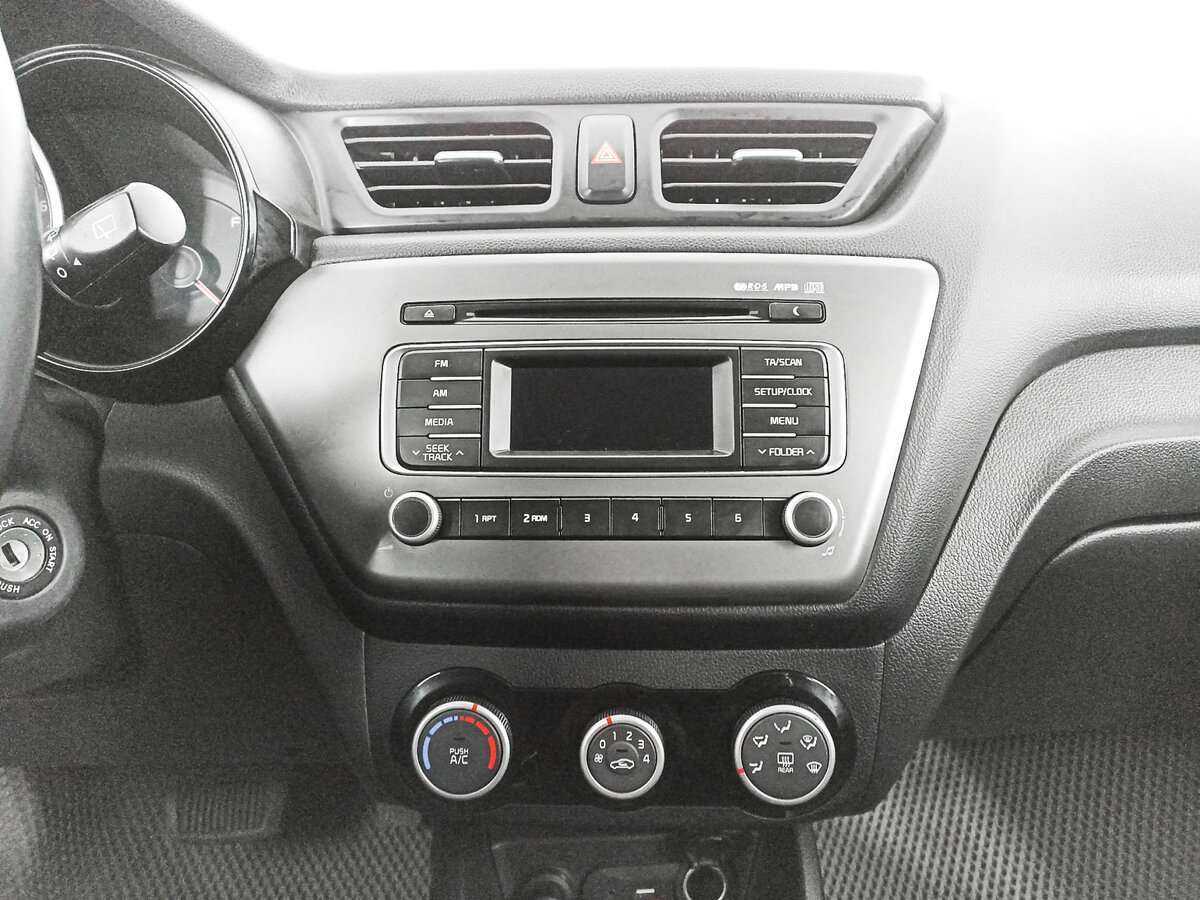 Купить Kia Rio, 2017, 127 733 км, фото №13