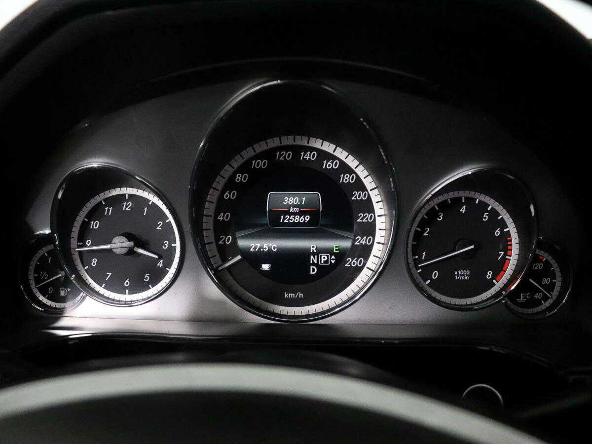 Купить Mercedes-Benz E-Класс 350, 2012, 125 868 км, фото №10