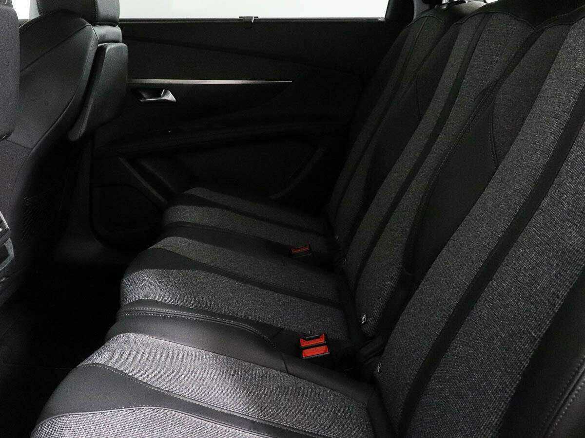 Купить Peugeot 5008, 2019, 134 500 км, фото №8