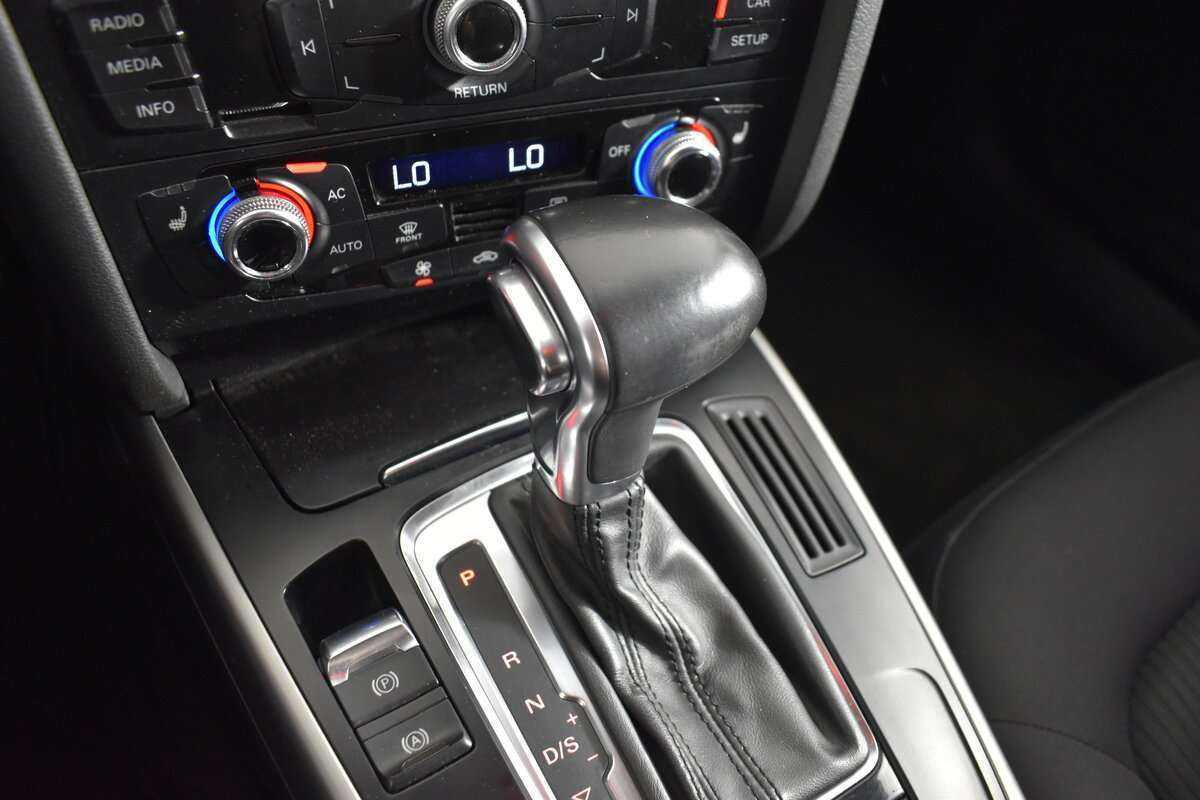 Купить Audi A4, 2012, 176 638 км, фото №14