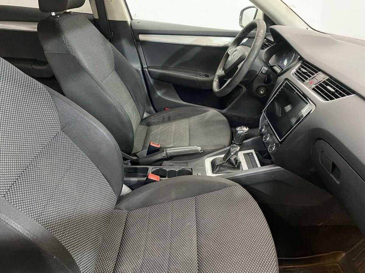 Купить Skoda Octavia, 2013, 230 090 км, фото №10